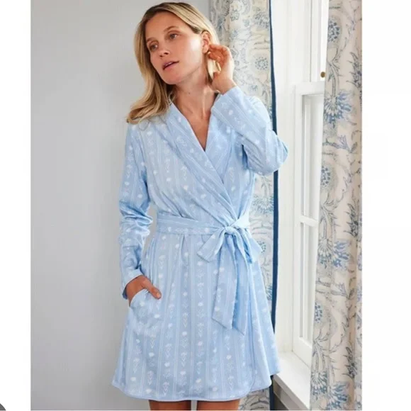 LAKE Intimates Sleepwear Pima Short Robe In French Blue